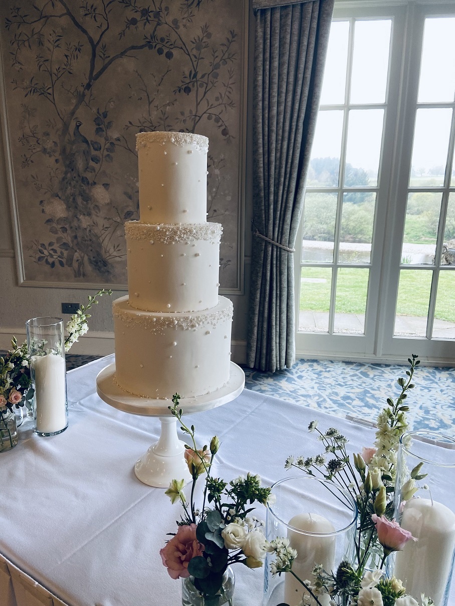 3 tier wedding cake pearls white Maryculter house flowers Aberdeen Scotland